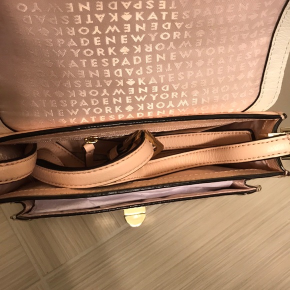 kate spade crossbody - Picture 2 of 2